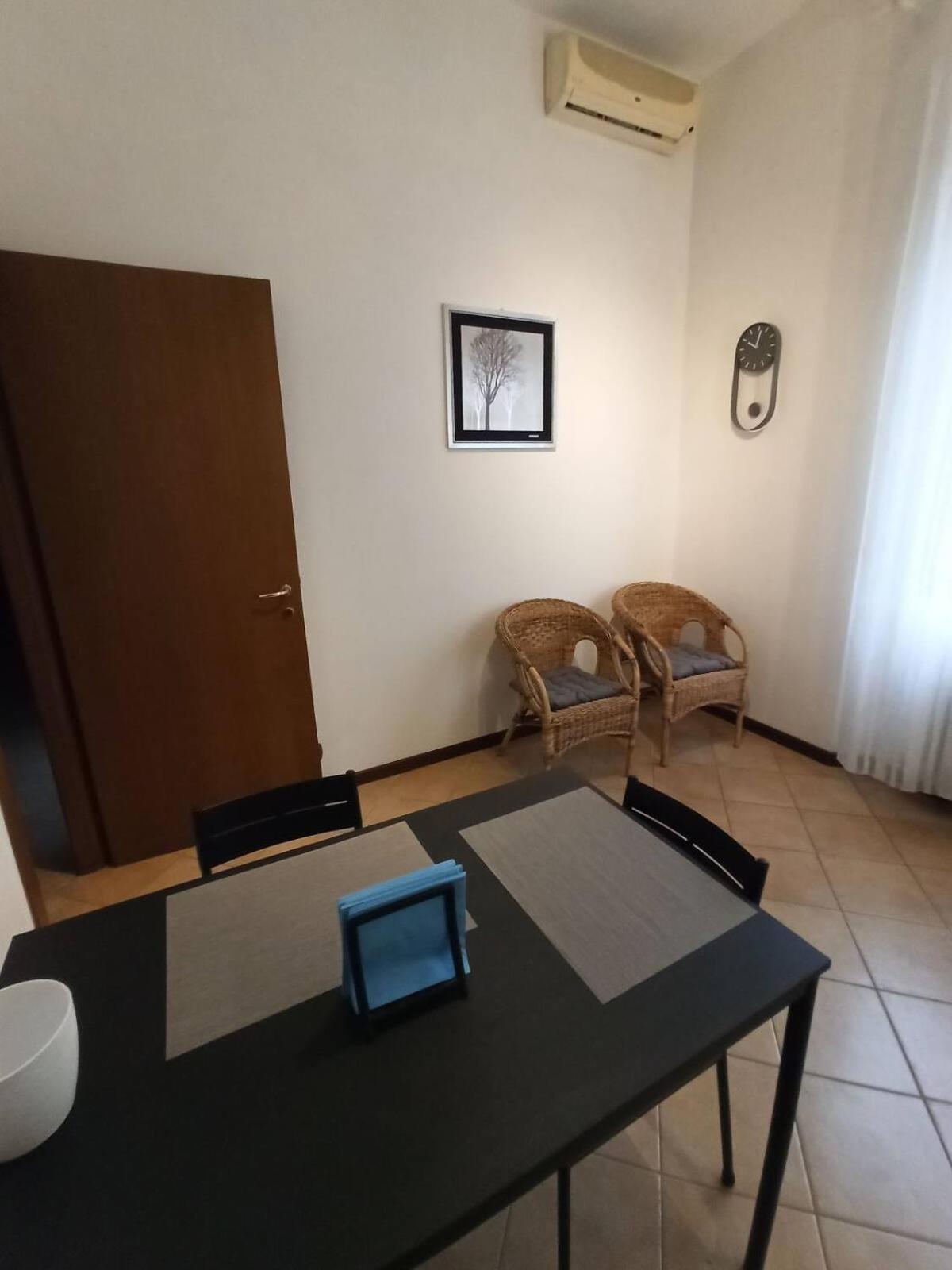 B&B Number 9 Μπολόνια Εξωτερικό φωτογραφία